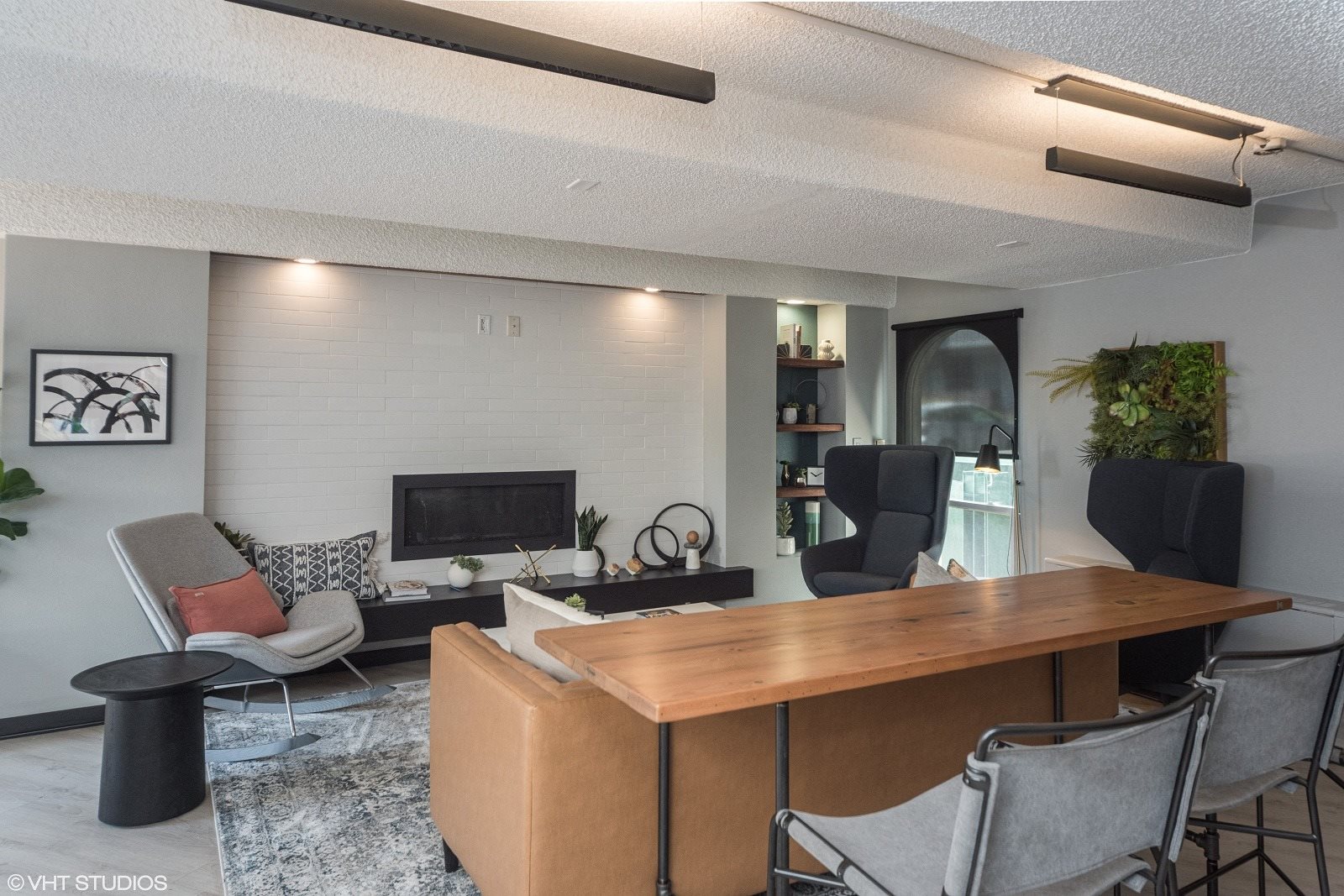 Stunning community space at 878 S Dexter St in Denver, CO